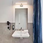 H2 3* Düsseldorf