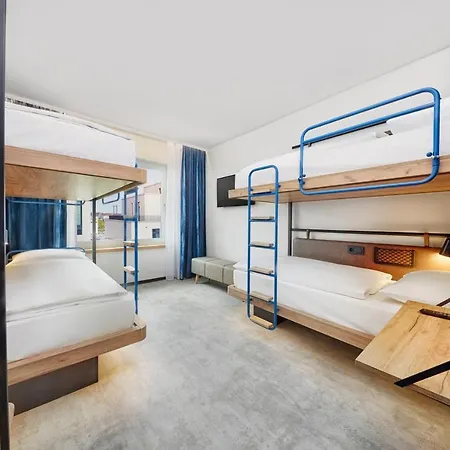 Leonardo Smart Hotel Duesseldorf 3*