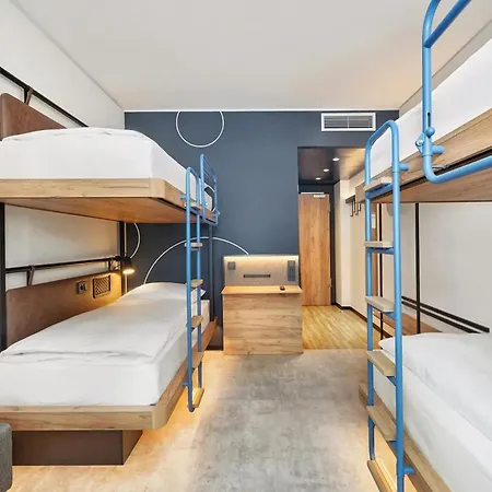 Hotel Leonardo Smart