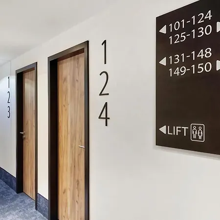 Leonardo Smart Hotel Duesseldorf Ξενοδοχείο 3*